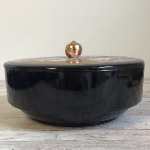 Japanese Lacquer Container - Picture 2 of 2